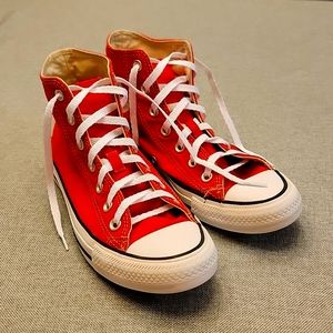 Red converse all star Chuck Taylors